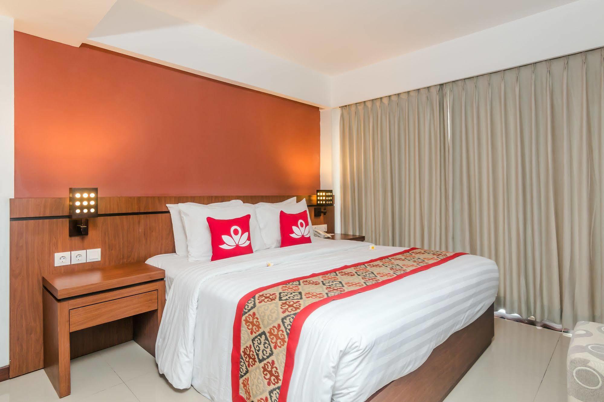 Zen Rooms Seminyak Pangkung Sari Kültér fotó